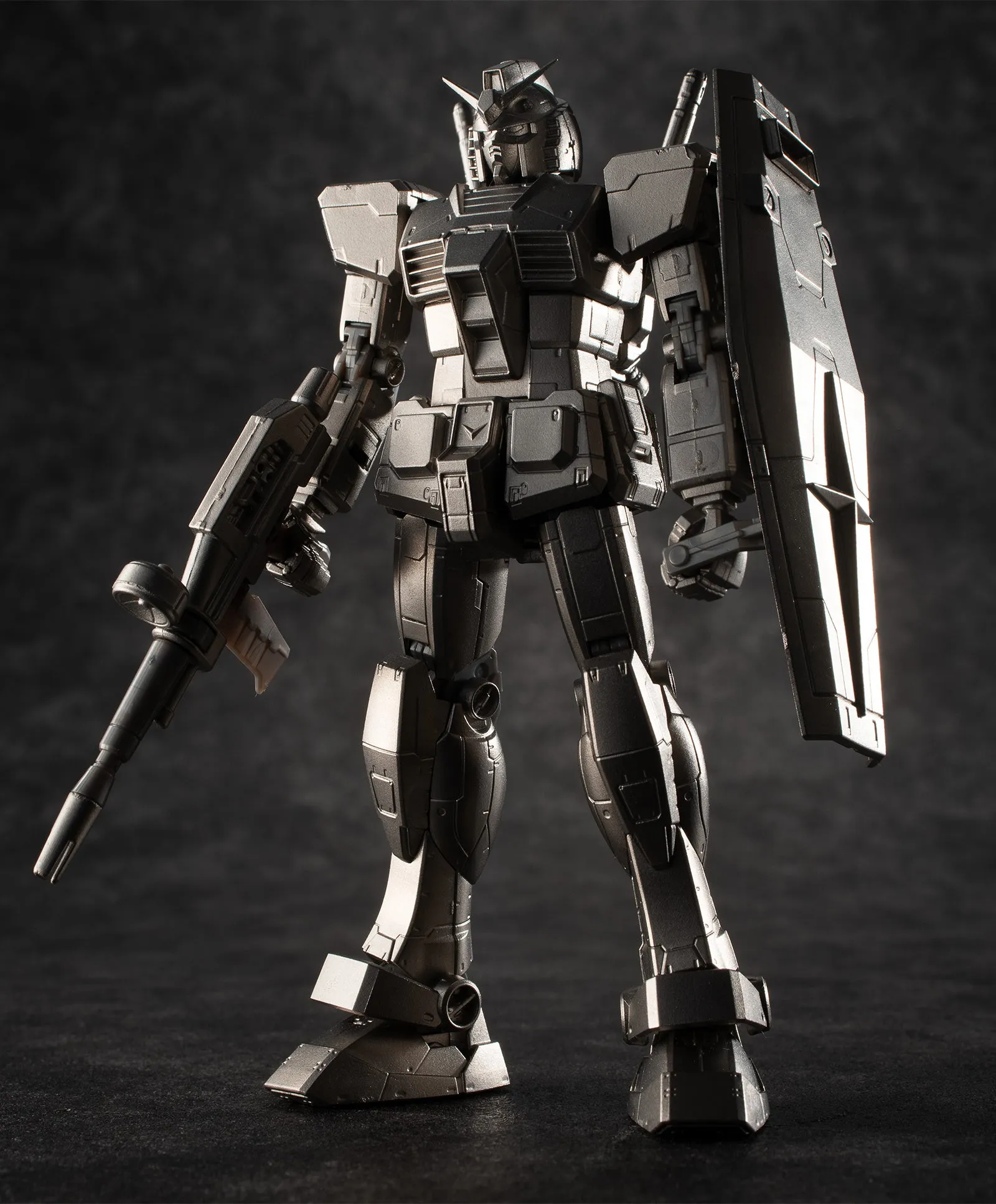 Gundam 1/144 Gundarium Alloy RX-78-2 Gundam Alloy Model Kit Limited Edition Exclusive RARE