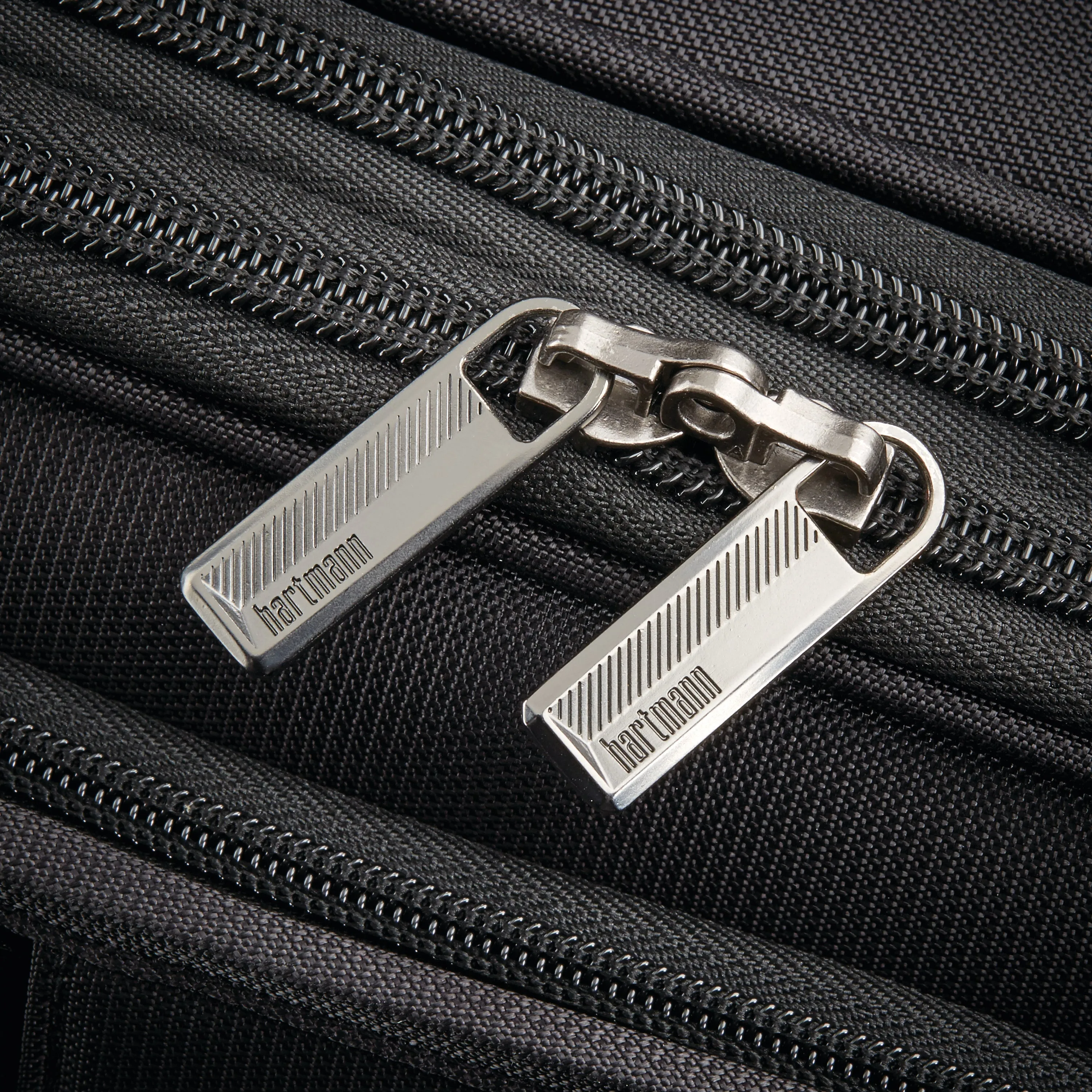 Hartmann Metropolitan 2 Garment Sleeve