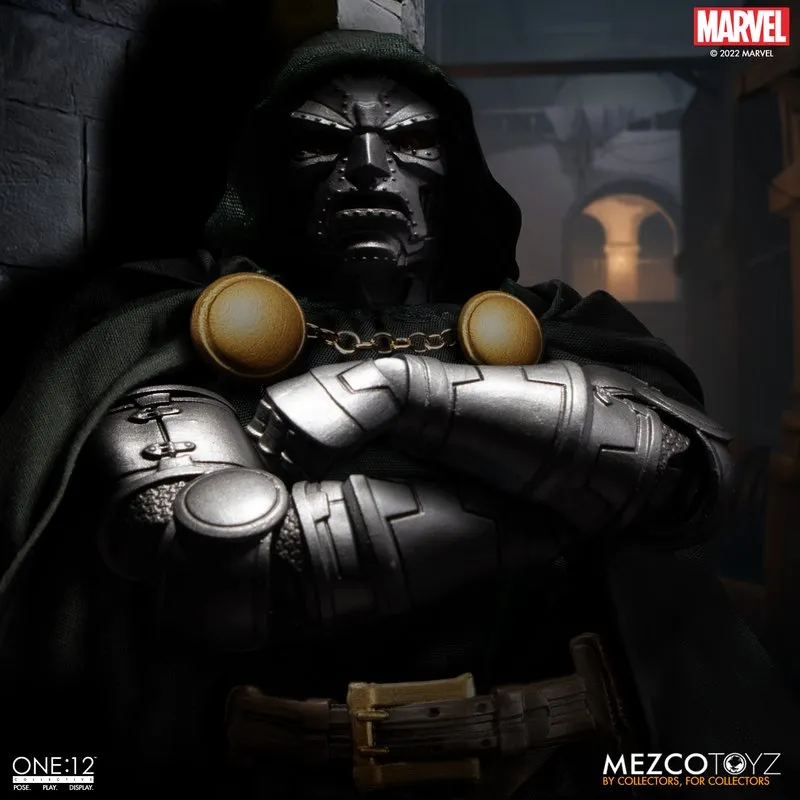 Mezco Toys ONE:12 Collective -  Marvel Universe Doctor Doom