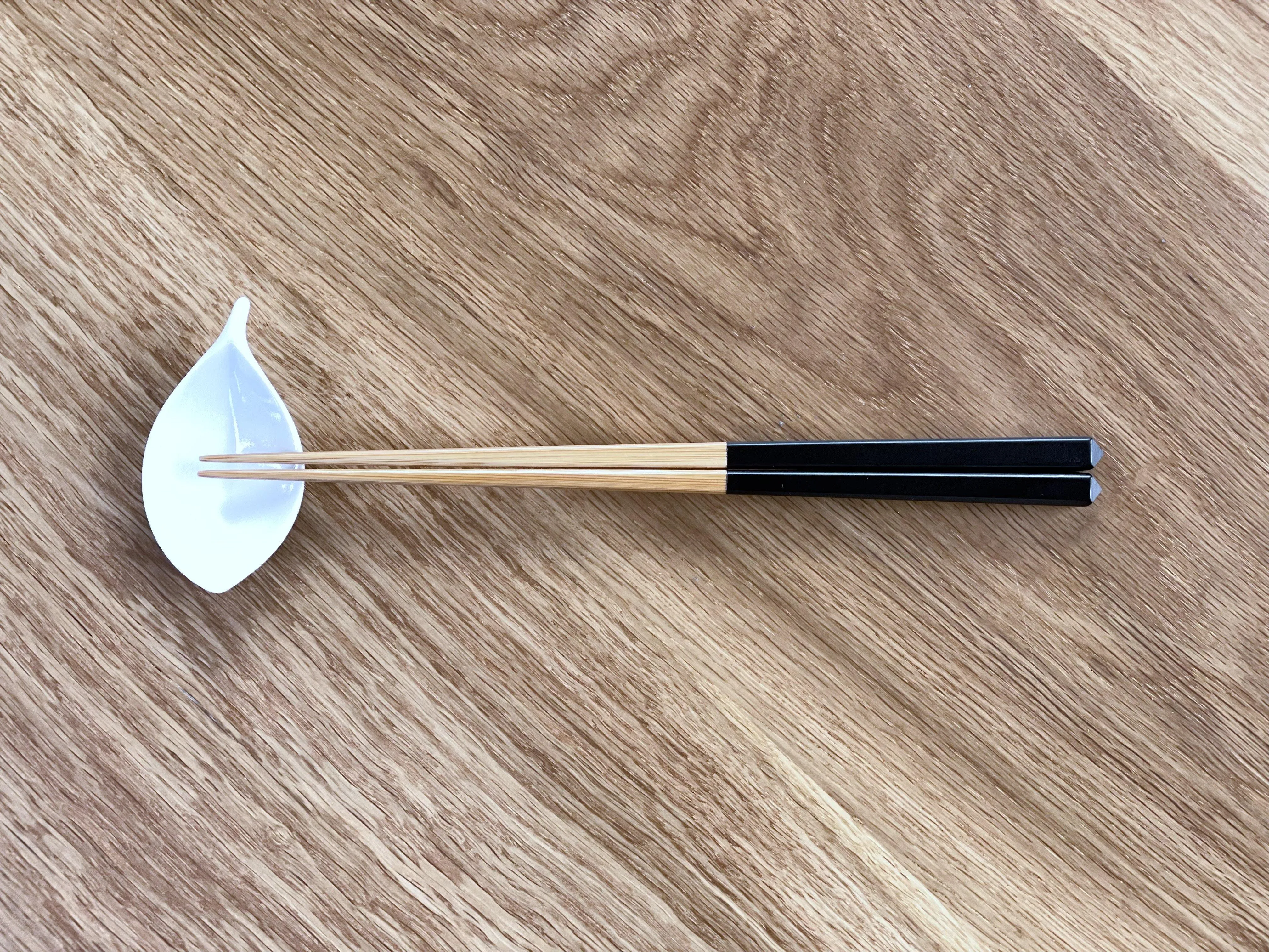 Ouchi-kougei Bamboo Diamond Cut Chopsticks Long Black