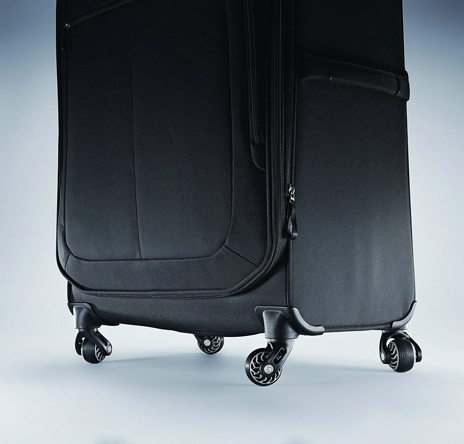 Samsonite Mightlight 30" Spinner