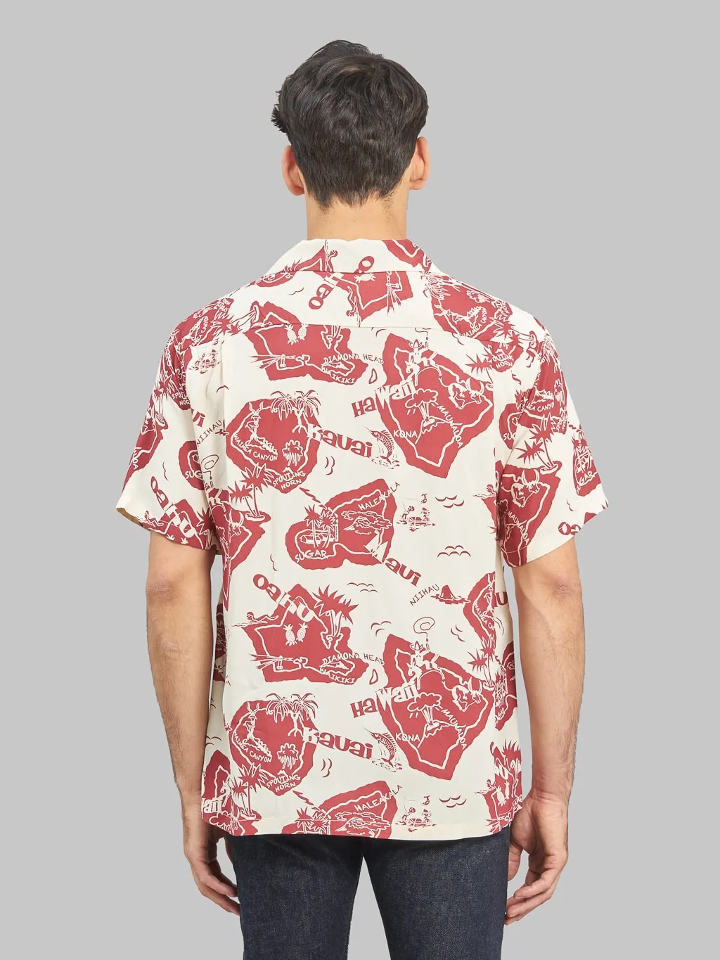 Sun Surf Showing Hawaiian Island Shirt Off White