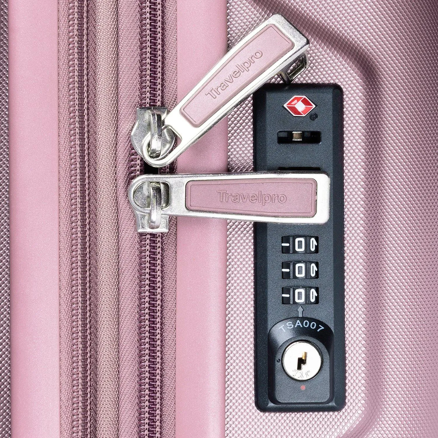 TravelPro Maxlite 5 29" 4-Wheel Large Luggage