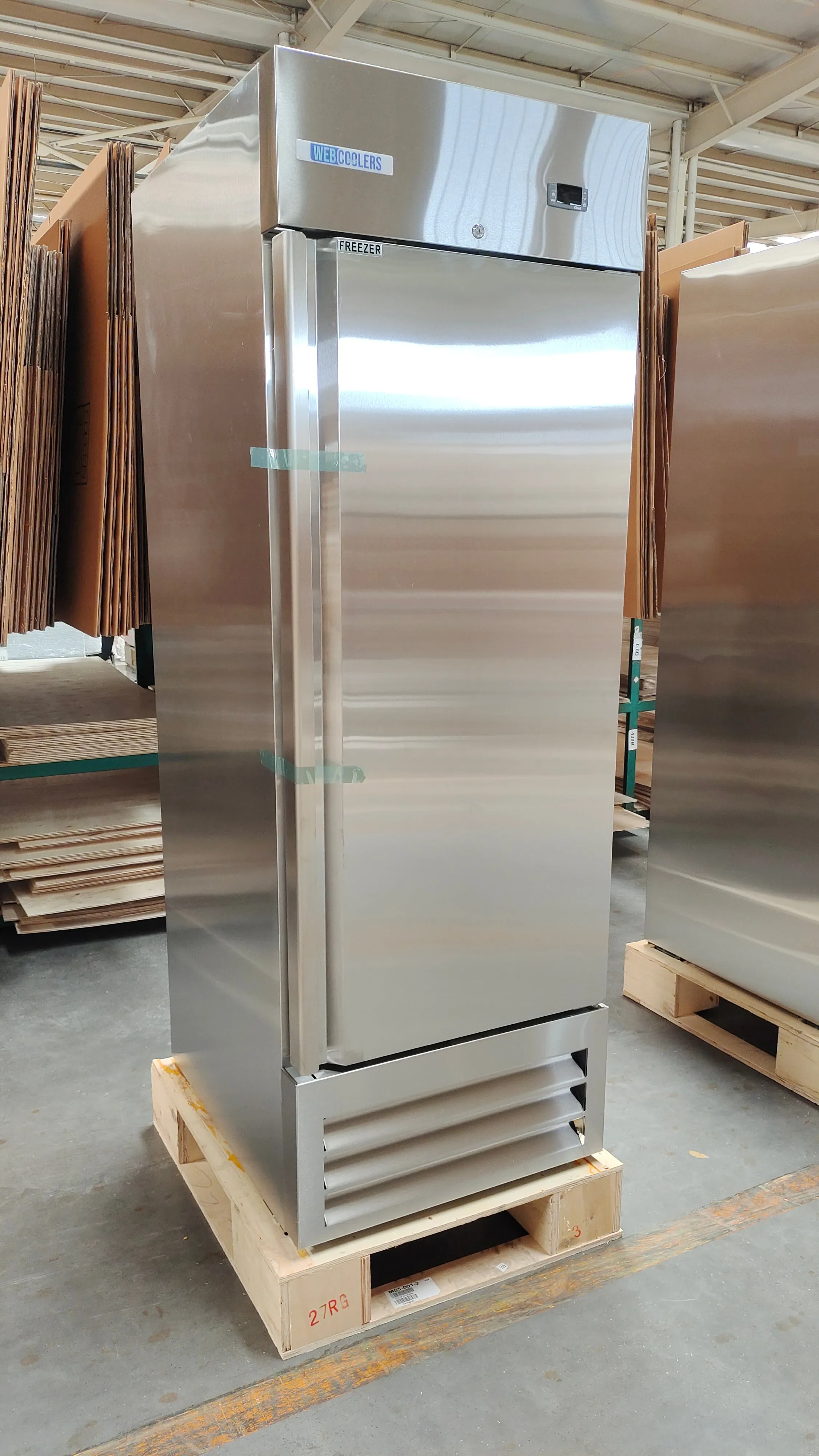 Webcoolers RI-29F 29" Stainless Steel Solid Door Reach-In Freezer